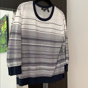 Theory sweater